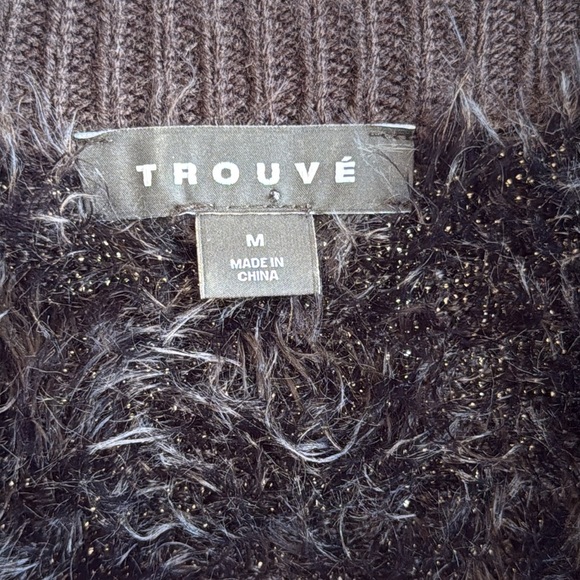 Beautiful TROUVE Black and Red Women's Long Cardigan Sweater - Picture 3 of 8